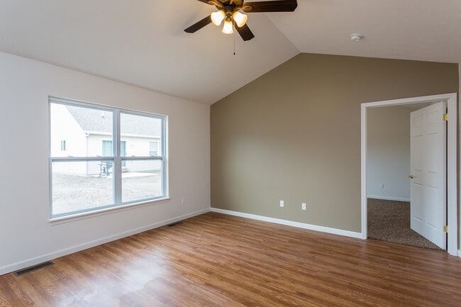 Ivy Bridge Townhomes