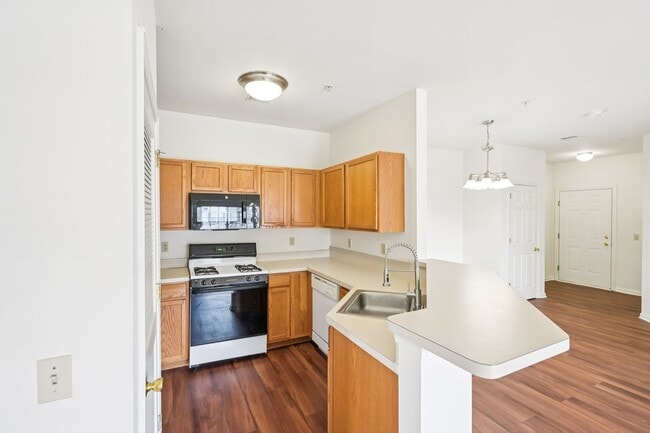Photo - Spring Creek Apartments