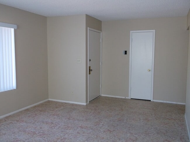 Photo - 7245 Great Oak Ave