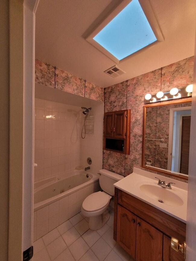 Photo - Spacious 2 Bedroom 2 Bath Home!