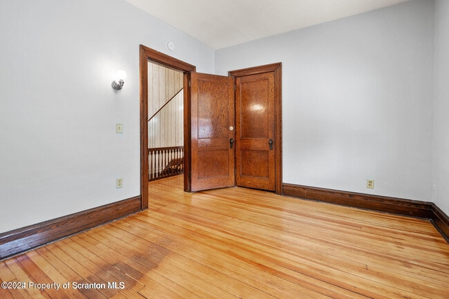 Photo - 1015 E Gibson St