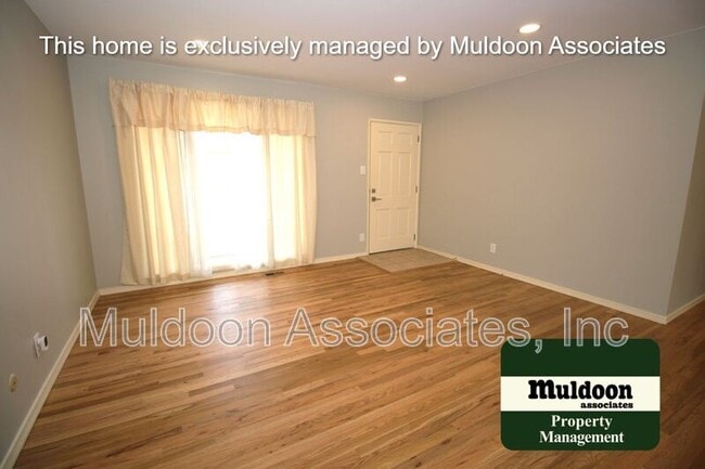 Photo - 1407 Alexander Rd