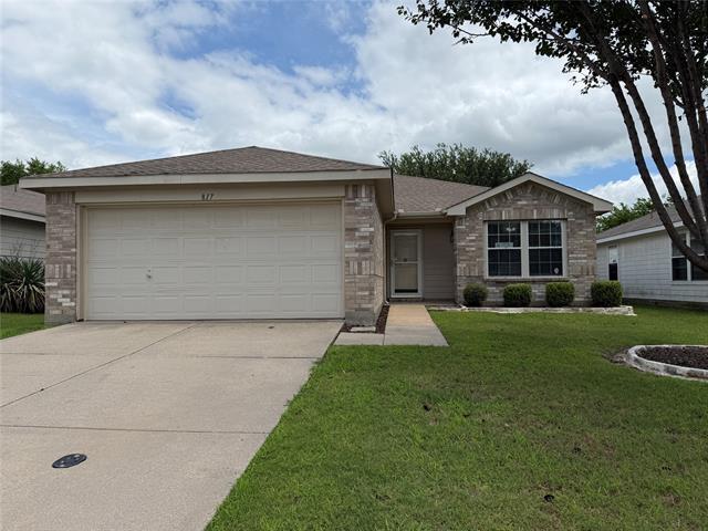 Building Photo - 817 Live Oak Dr