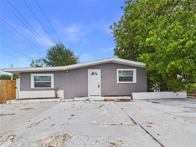 Photo - 605 S Disston Ave