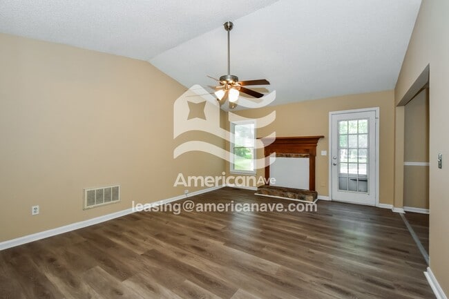 Photo - 21 Harrington Ct