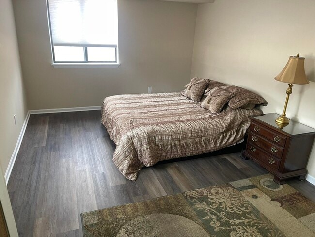 Photo - 3005 Fernwood Ave Unit 103