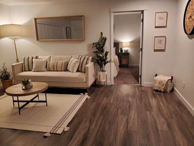 Photo - Lynwood Commons