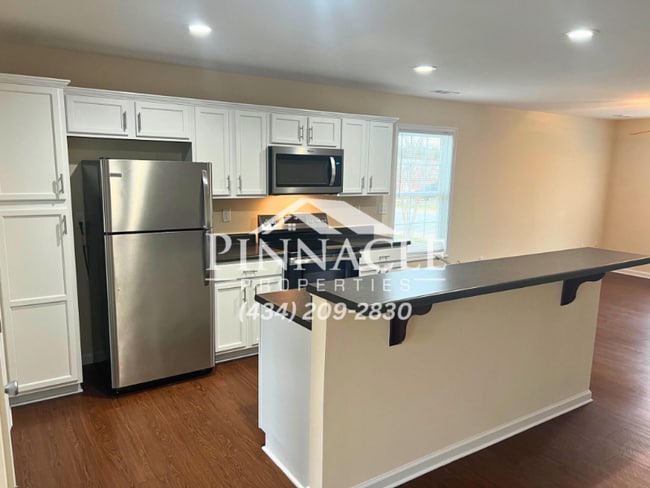 Photo - 749 Old Graves Mill Rd