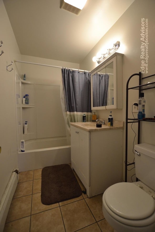 9 Wadsworth St Unidad 1,