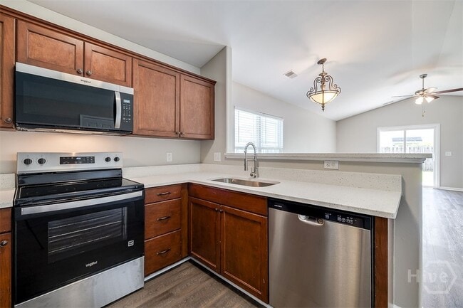 Photo - 6 Spg Lk Cir