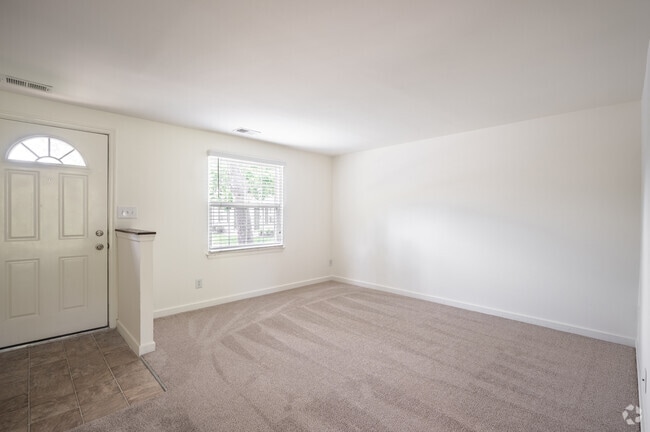 2BR, 1.5BA