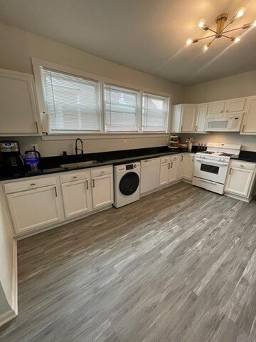 Photo - 3625 W Shakespeare Ave Unit 3