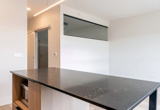 1BT2A-NW - Living - UXBorough Living