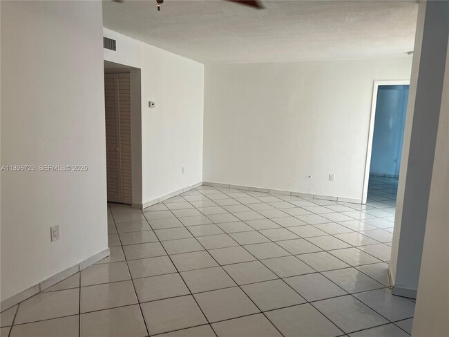 Photo - 11780 SW 18th St Unit 103-2