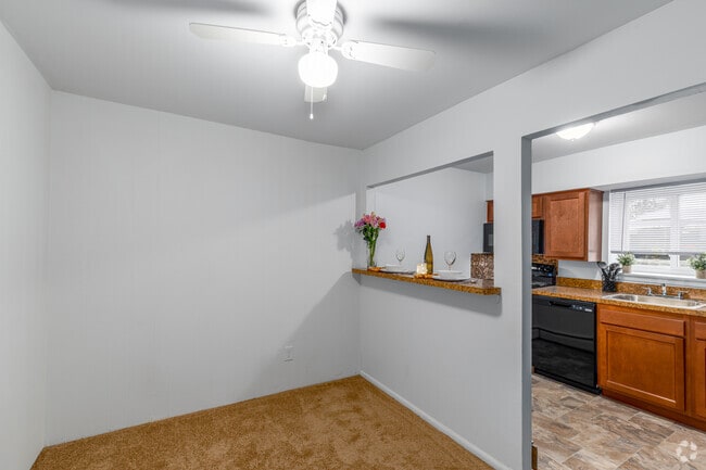 2BR, 1BA - 800SF - Dining Area - Haverford Apartments