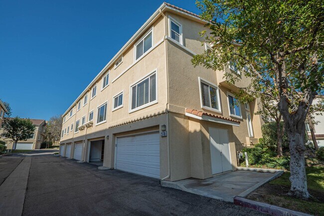 Palisades 3 Bedroom Home for Rent! - Palisades 3 Bedroom Home for Rent!