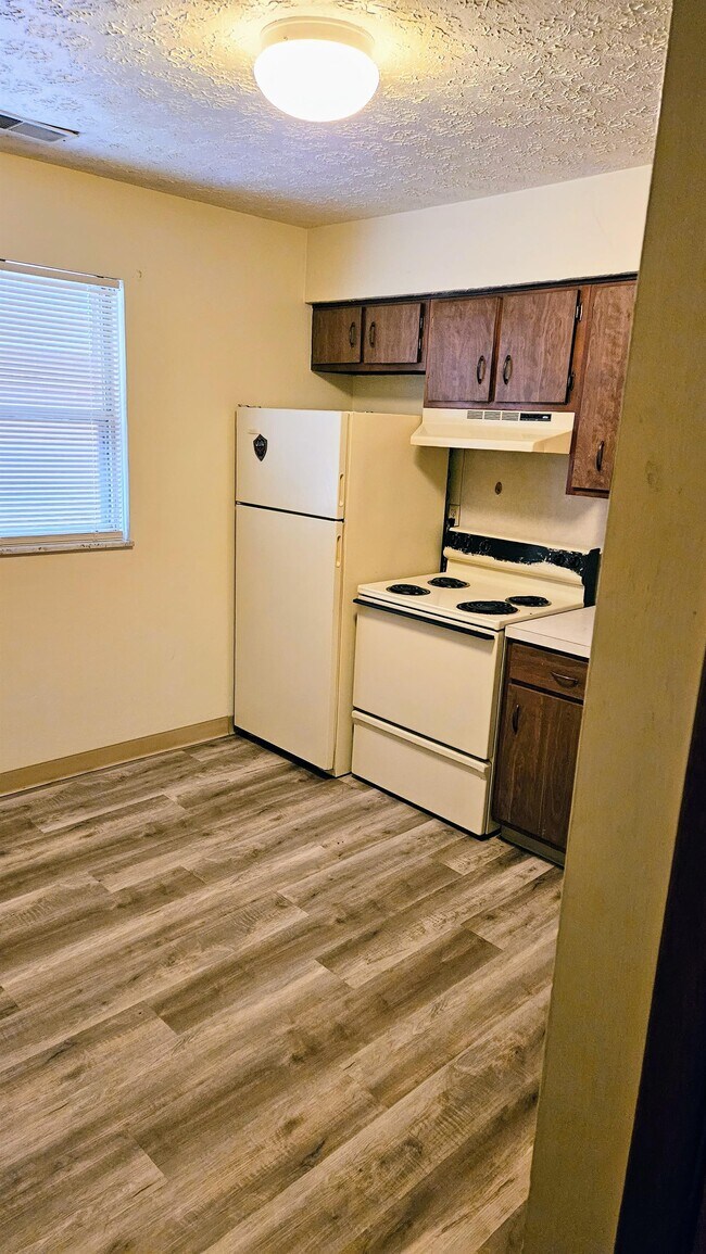 376 E Northwood Ave Apartment Unit B Columbus, OH