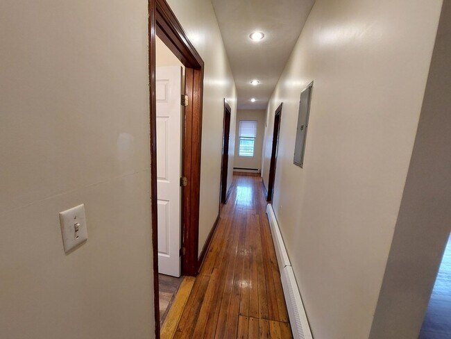 Photo - 41 Wildwood St Unit 2