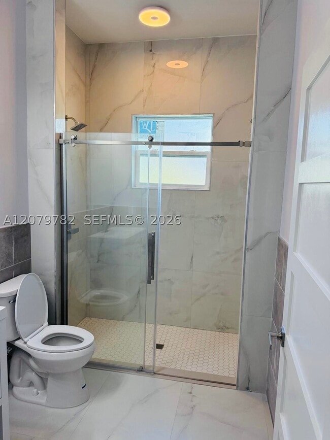 Photo - 401 Lexington Dr