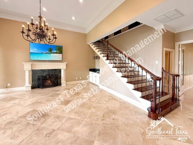4980 Littlewood Dr