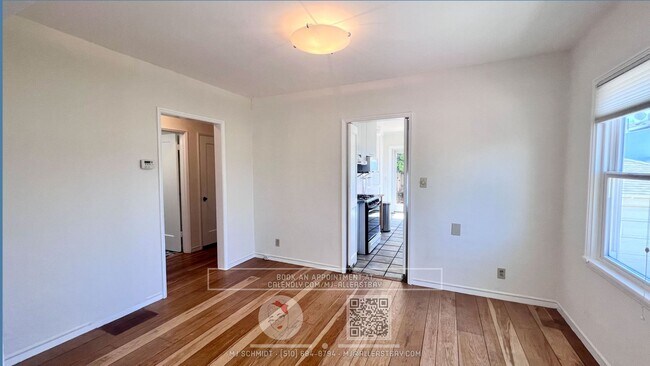Photo - Spacious 2 bedroom Home w/ Backyard, Garag...