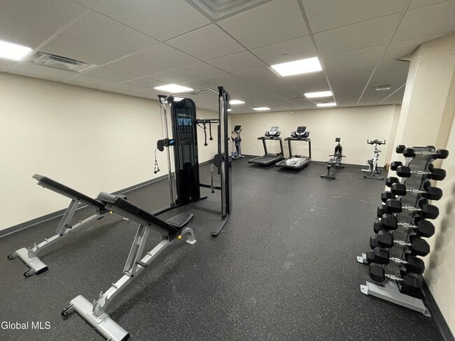 Photo - 192 Erie Blvd