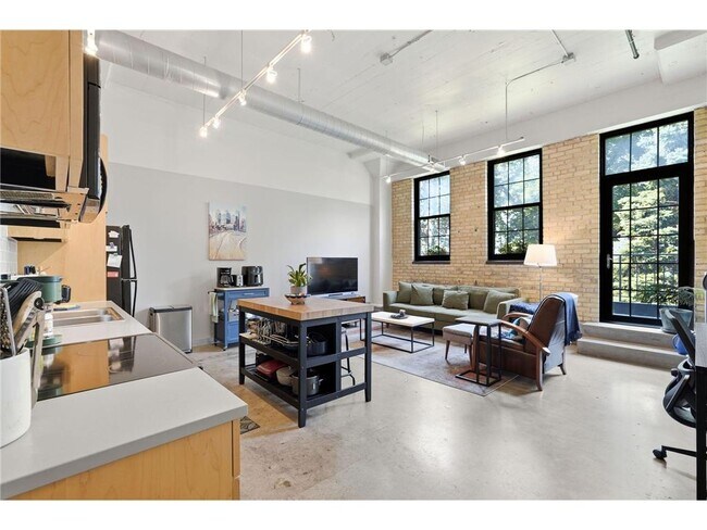 Photo - 730 Stinson Blvd NE Unit 124