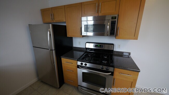 Building Photo - 60 Brattle St Unit 602 Rental