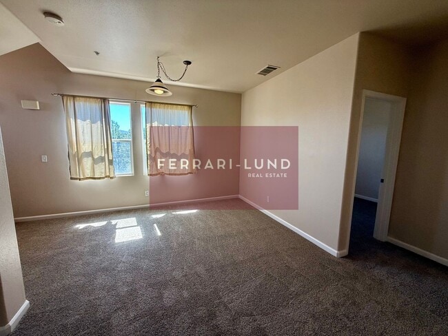 Photo - Beautiful townhome in Fallen Leaf , only 35 minutes from Incline Village-  Kay DeAlba Property!!!
