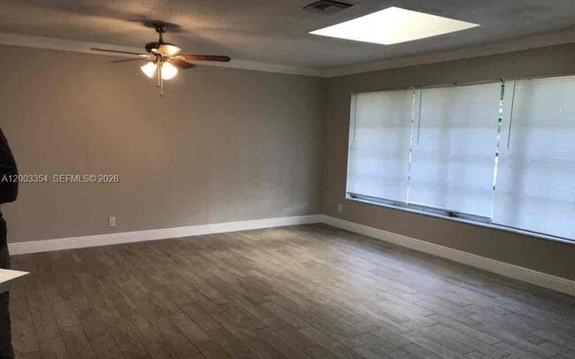 Photo - 4882 Pine Cone Ln