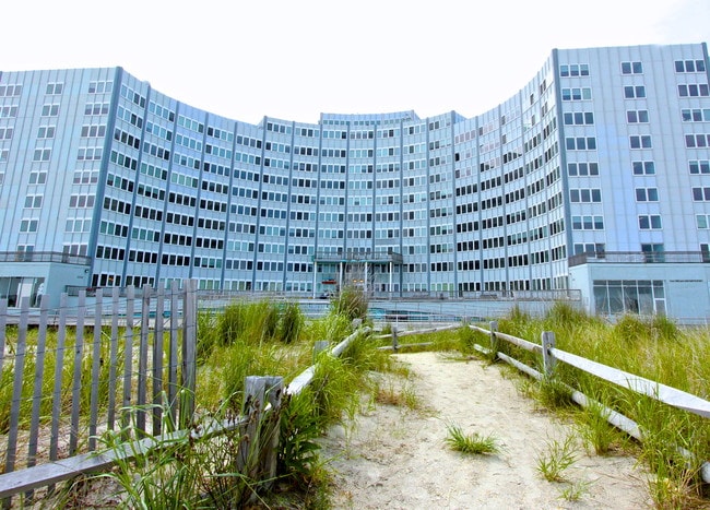 The Ocean at 101 Boardwalk