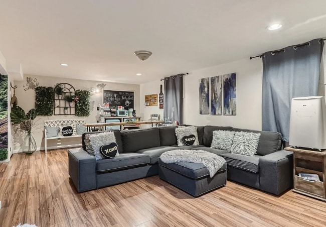 Photo - 902 S Ironton St