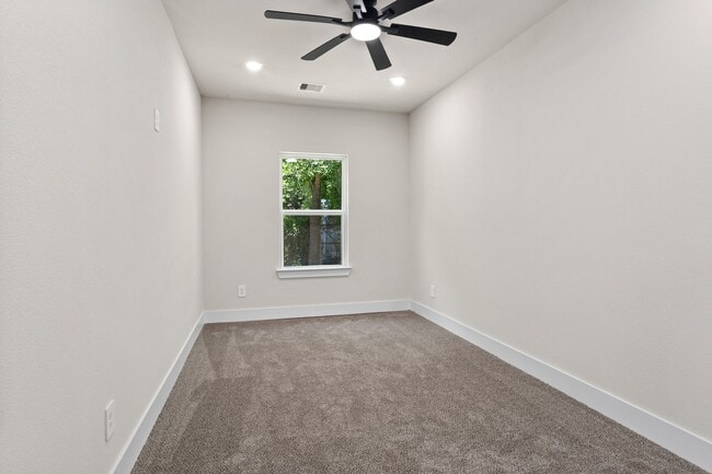 Photo - 1101 Wooding St