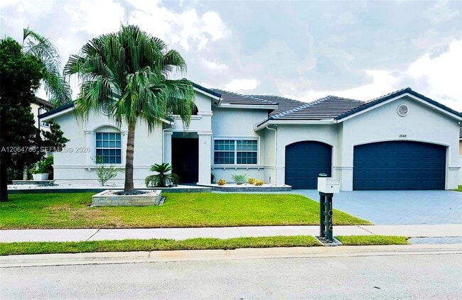 Building Photo - 1046 SW 159th Way