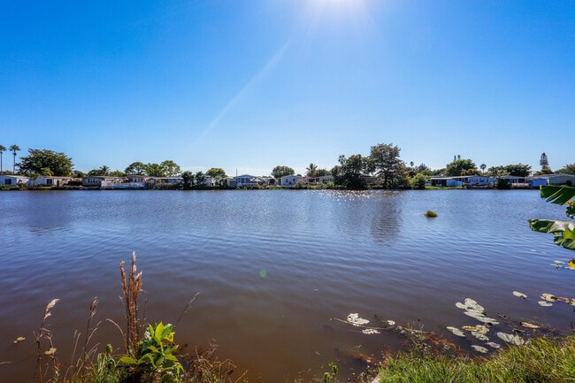 Photo - 21726 N Heritage Cir