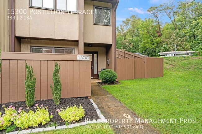 Photo - 15300 Postillion Terrace