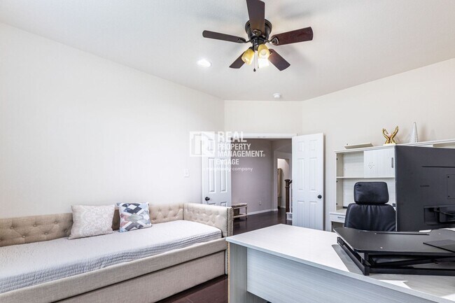 Photo - 4 Bedroom Home in Little Elm for Rent! **E...