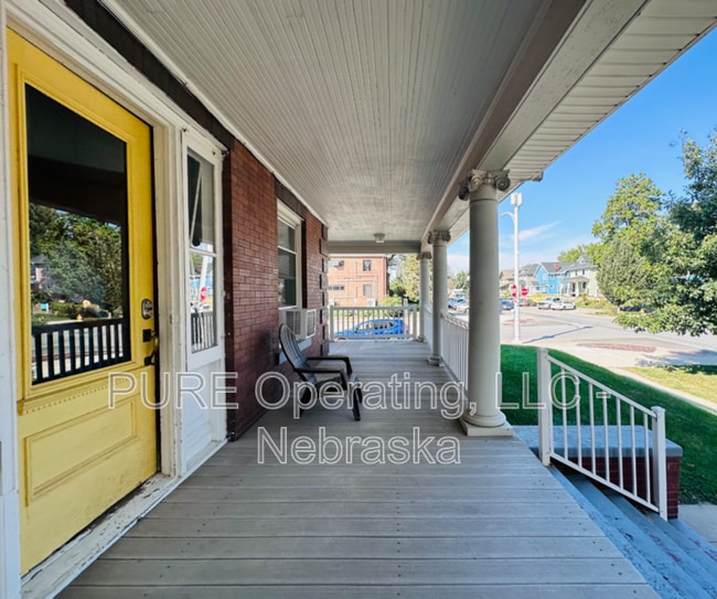 Photo - 4821 Underwood Ave Unit 3