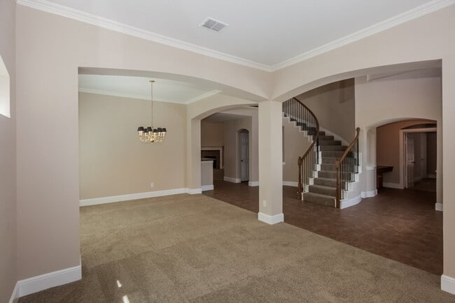 Photo - 3405 Marymount Dr