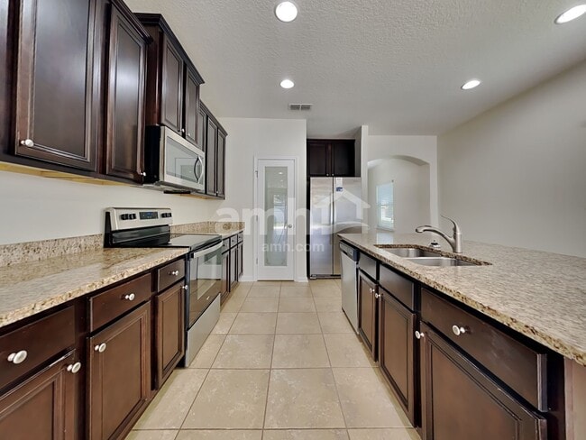 Photo - 851 Glendale Ln