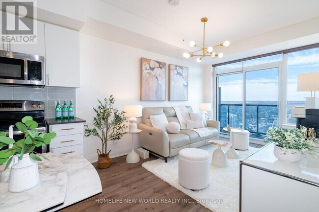 Photo - 7165 Yonge St Unit Ph201