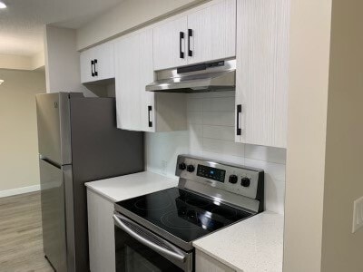 Photo - 11511-11527 27 Ave NW