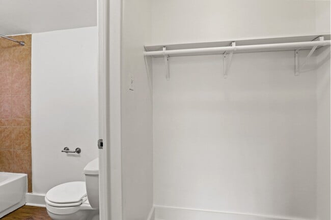 Skylark Apartments