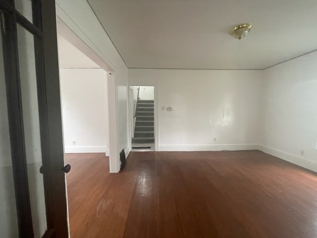 Photo - 1141 College St