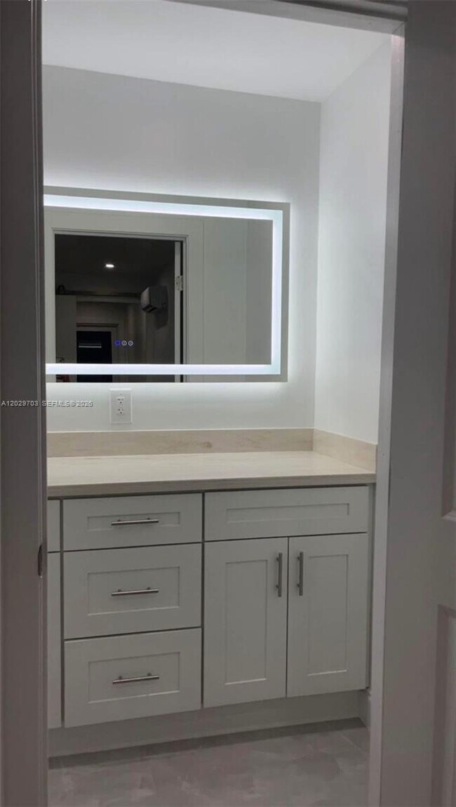 Photo - 19360 SW 114th Pl Unidad 0