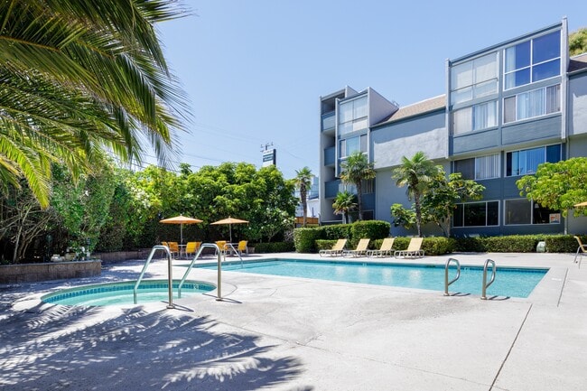 Windward Village Apartments