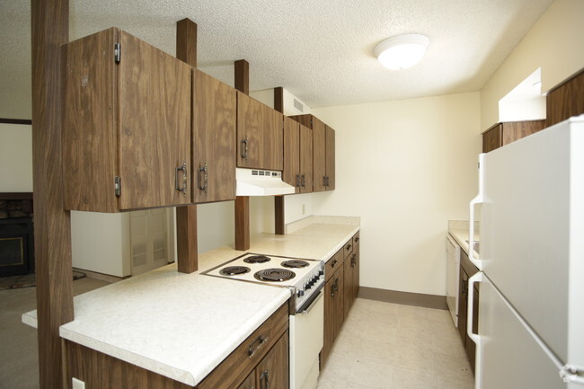 Interior Photo - Maple Gardens Rental