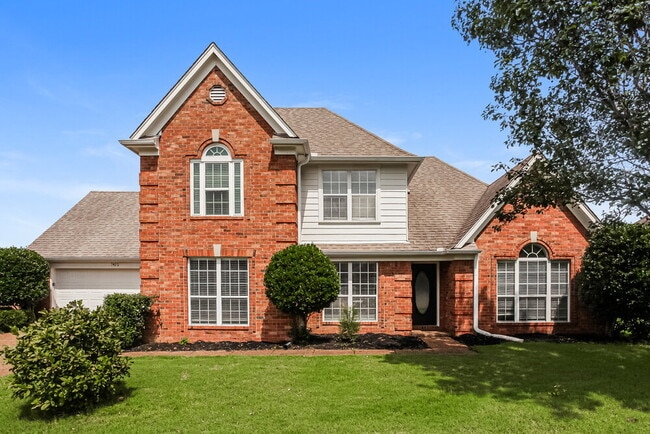 Building Photo - 7412 English Ivy W