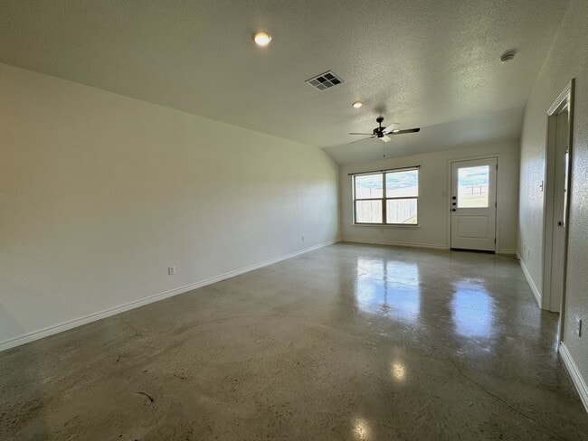 Photo - 1234 Lehmann Dr Unit B
