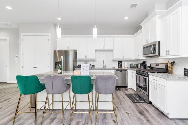 Photo - 6711 Allegheny St